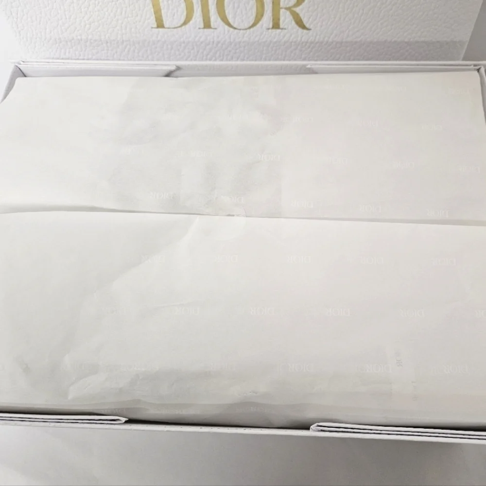 Dior White Gift Box and Tissue Paper Set with Gold Logo NWOT